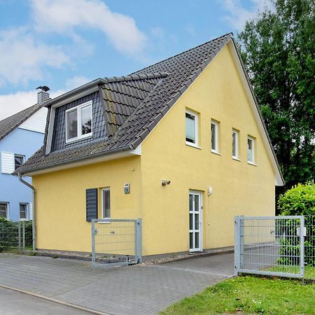 Haus Seerose - Ferienhaus Mit Garten Nahe Fleesensee Fuer Natur Und Erholung Goehren-Lebbin Exterior photo